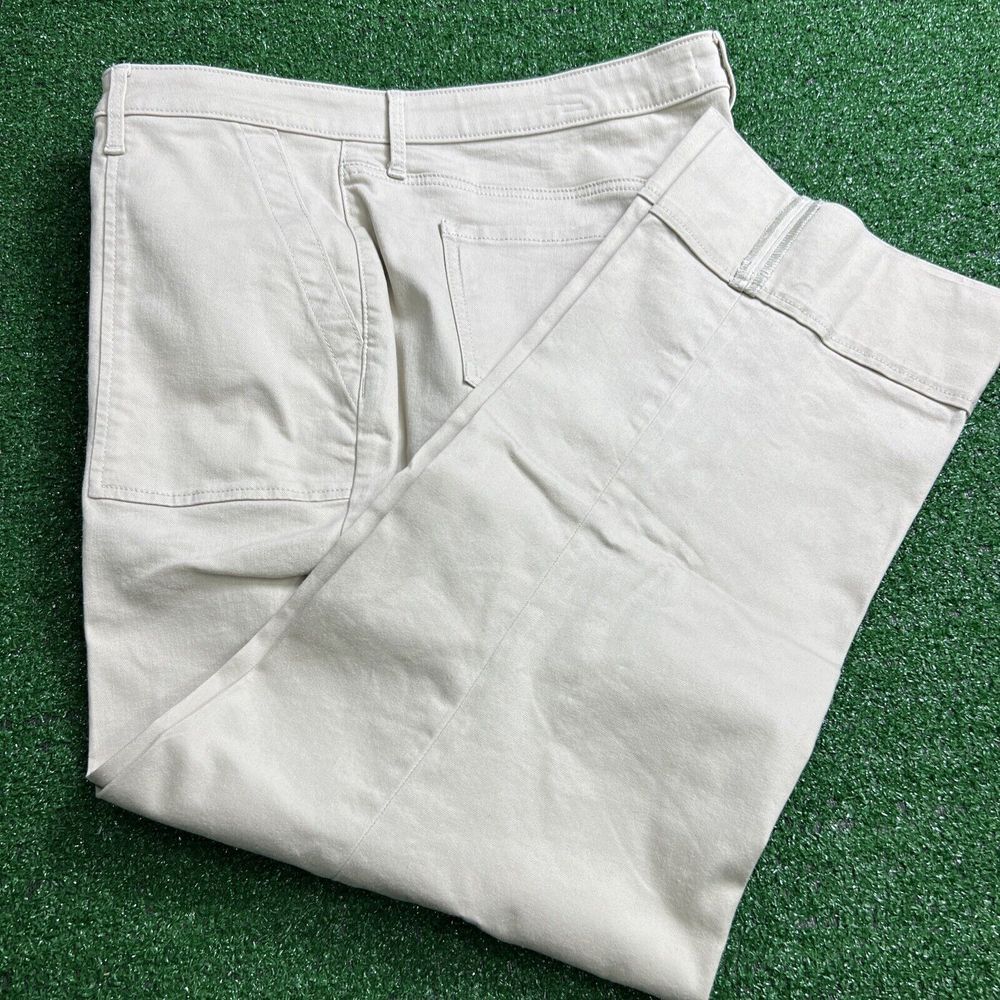 NYDJ Relaxed Straight Crop16 LiftxTuck Beige Stretch Cuffed Leg‎